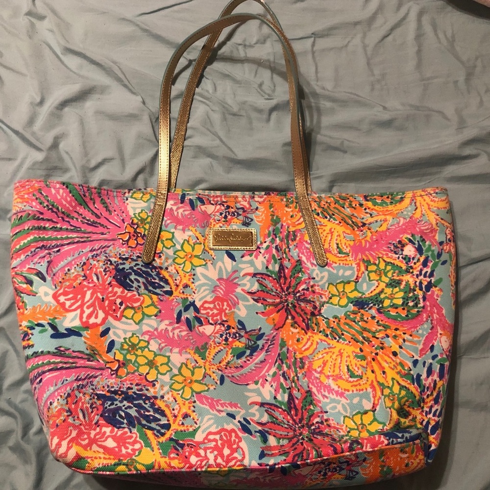 EUC Lilly Pulitzer purse
